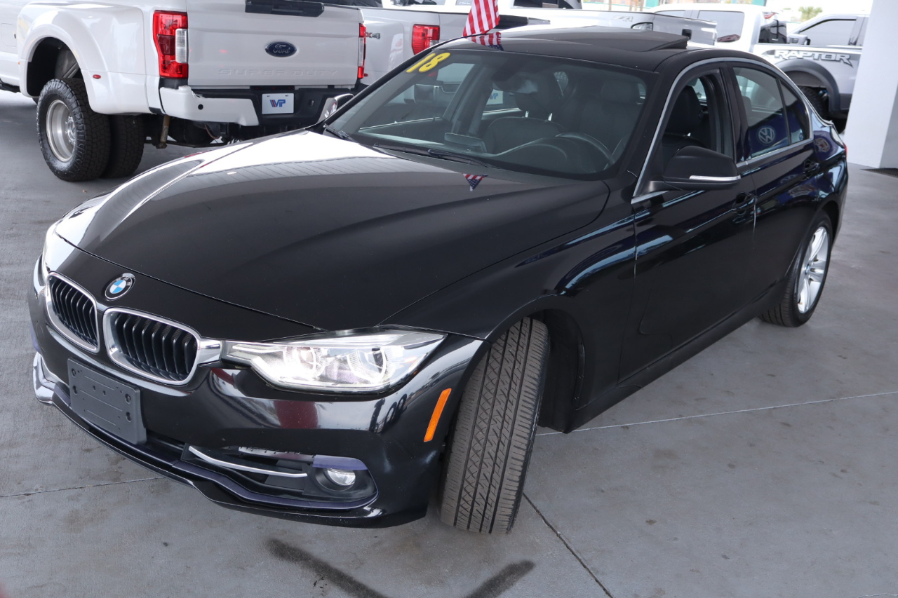BMW 3 Series 330i xDrive Sedan 2018