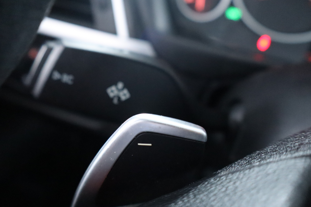 BMW 3 Series 330i xDrive Sedan 2018