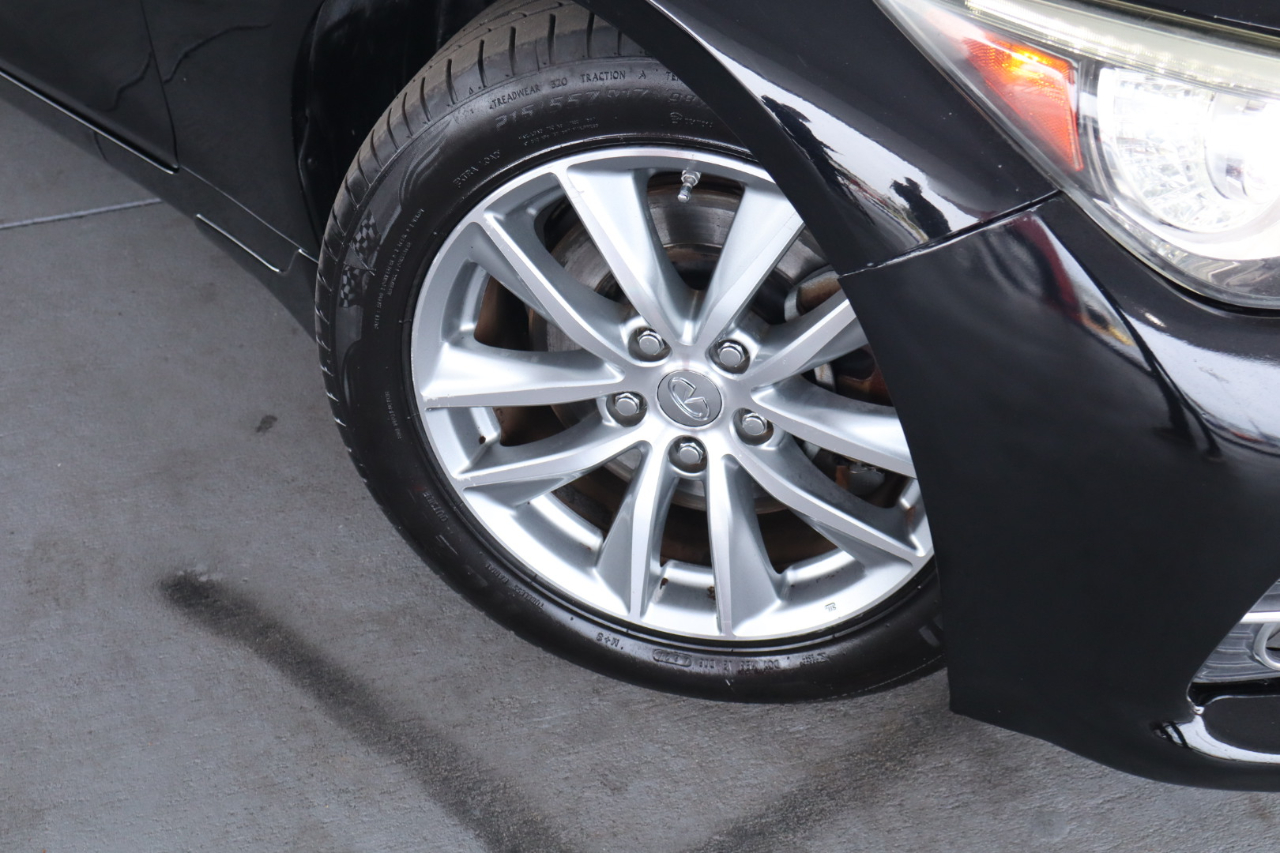 Infiniti Q50 3.0t Premium RWD 2017