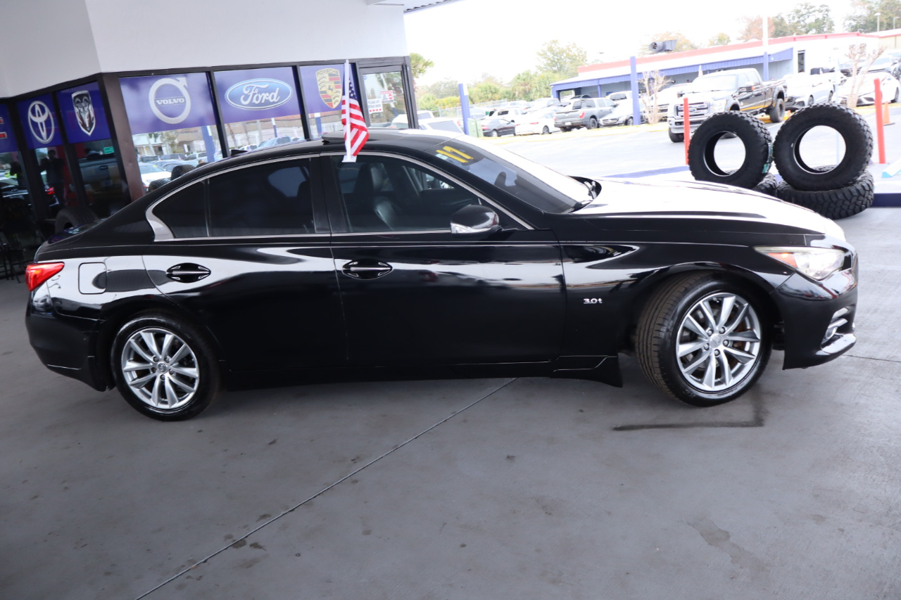 Infiniti Q50 3.0t Premium RWD 2017