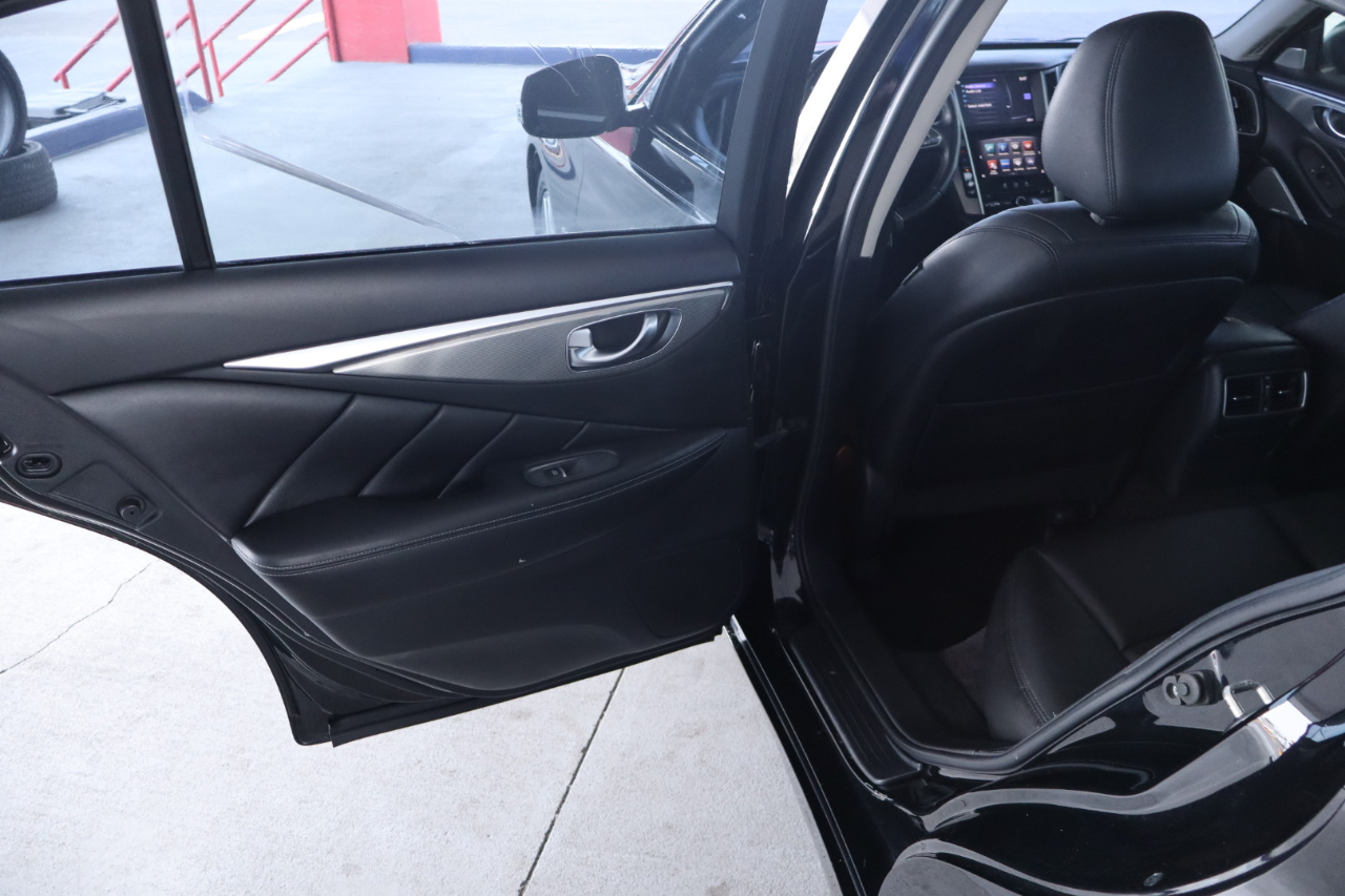 Infiniti Q50 3.0t Premium RWD 2017