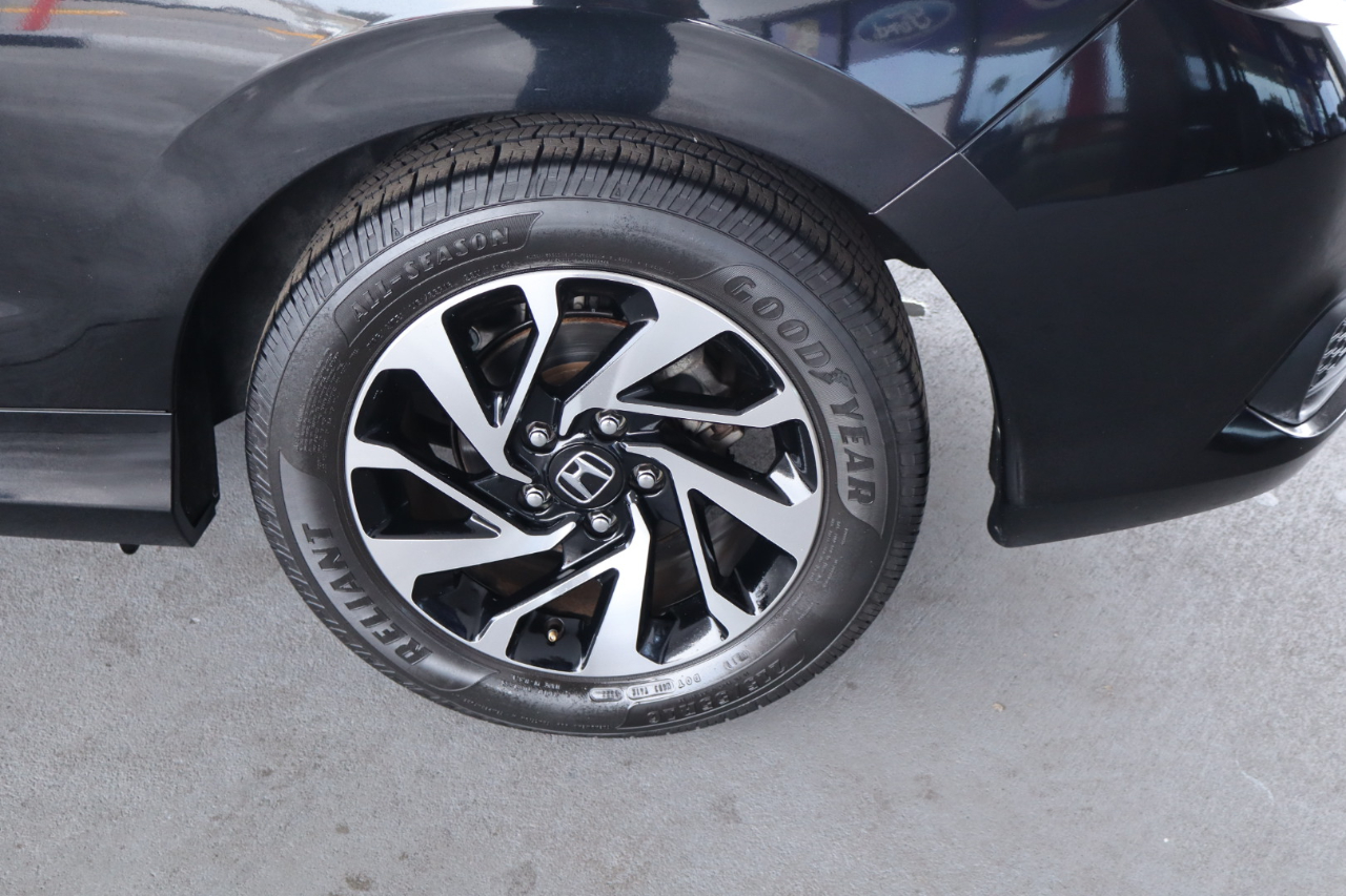 Honda Civic Coupe LX-P CVT 2017