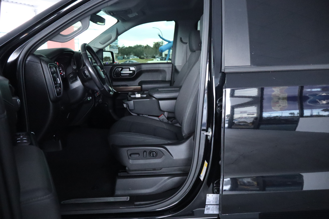 Chevrolet Silverado 1500 2WD Crew Cab 147" LT 2021