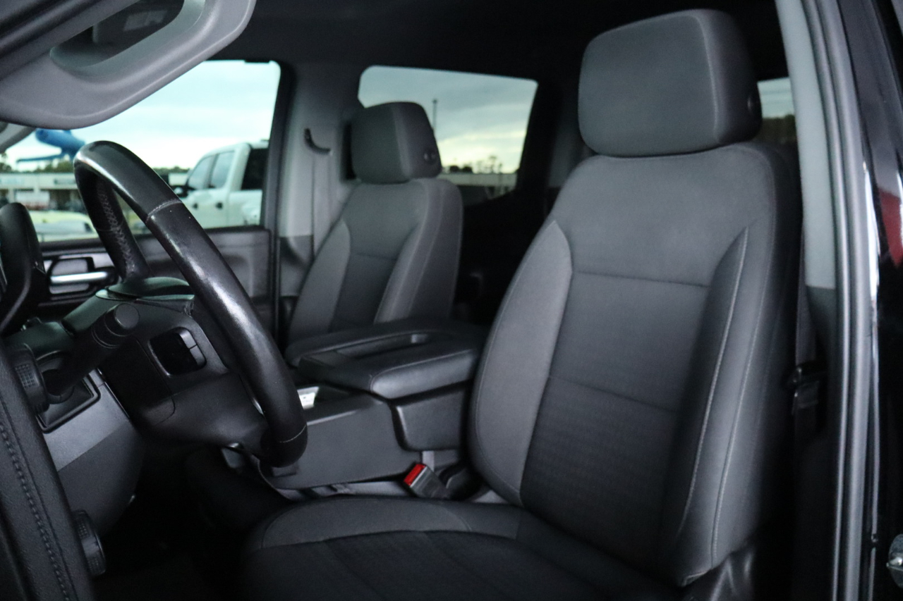 Chevrolet Silverado 1500 2WD Crew Cab 147" LT 2021