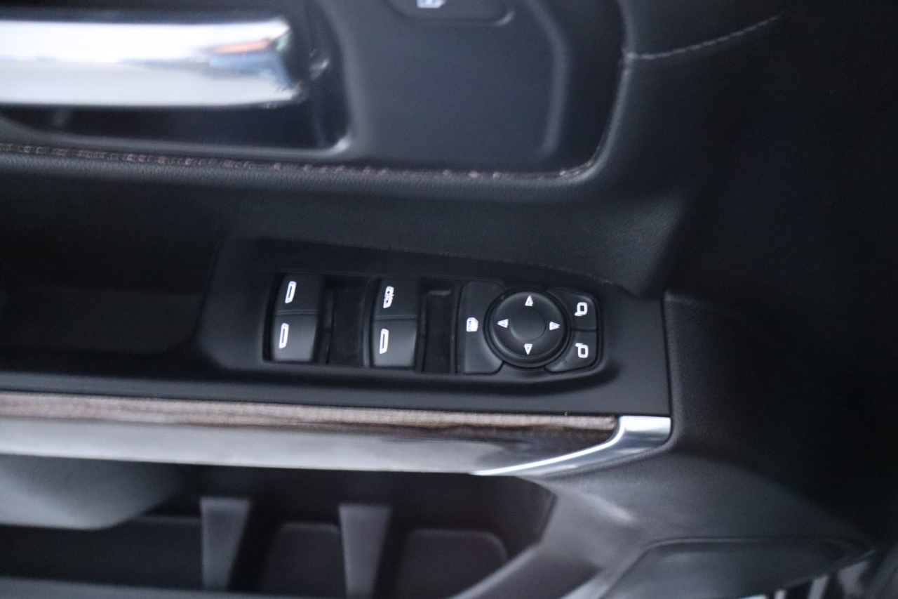 Chevrolet Silverado 1500 2WD Crew Cab 147" LT 2021