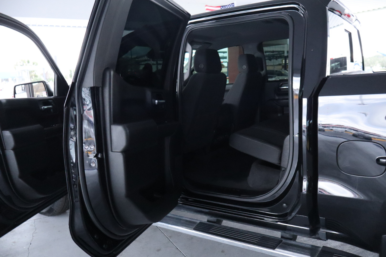 Chevrolet Silverado 1500 2WD Crew Cab 147" LT 2021