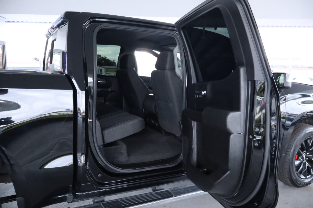 Chevrolet Silverado 1500 2WD Crew Cab 147" LT 2021