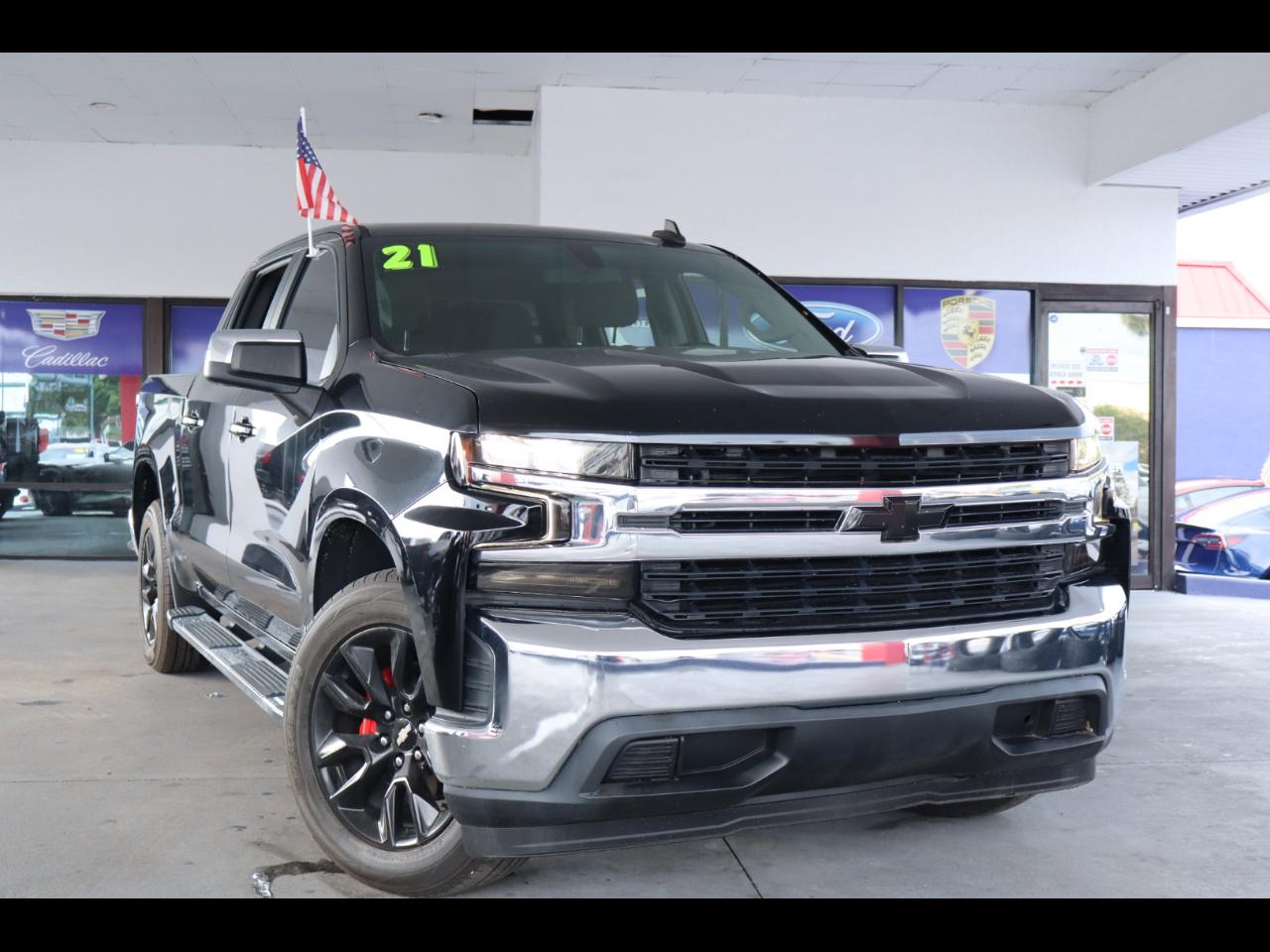 Chevrolet Silverado 1500 2WD Crew Cab 147" LT 2021