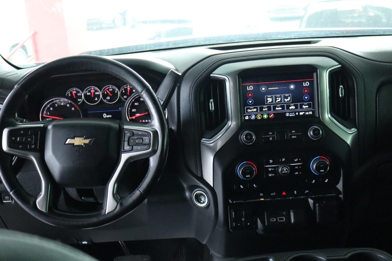 Chevrolet Silverado 1500 2WD Crew Cab 147" LT 2021