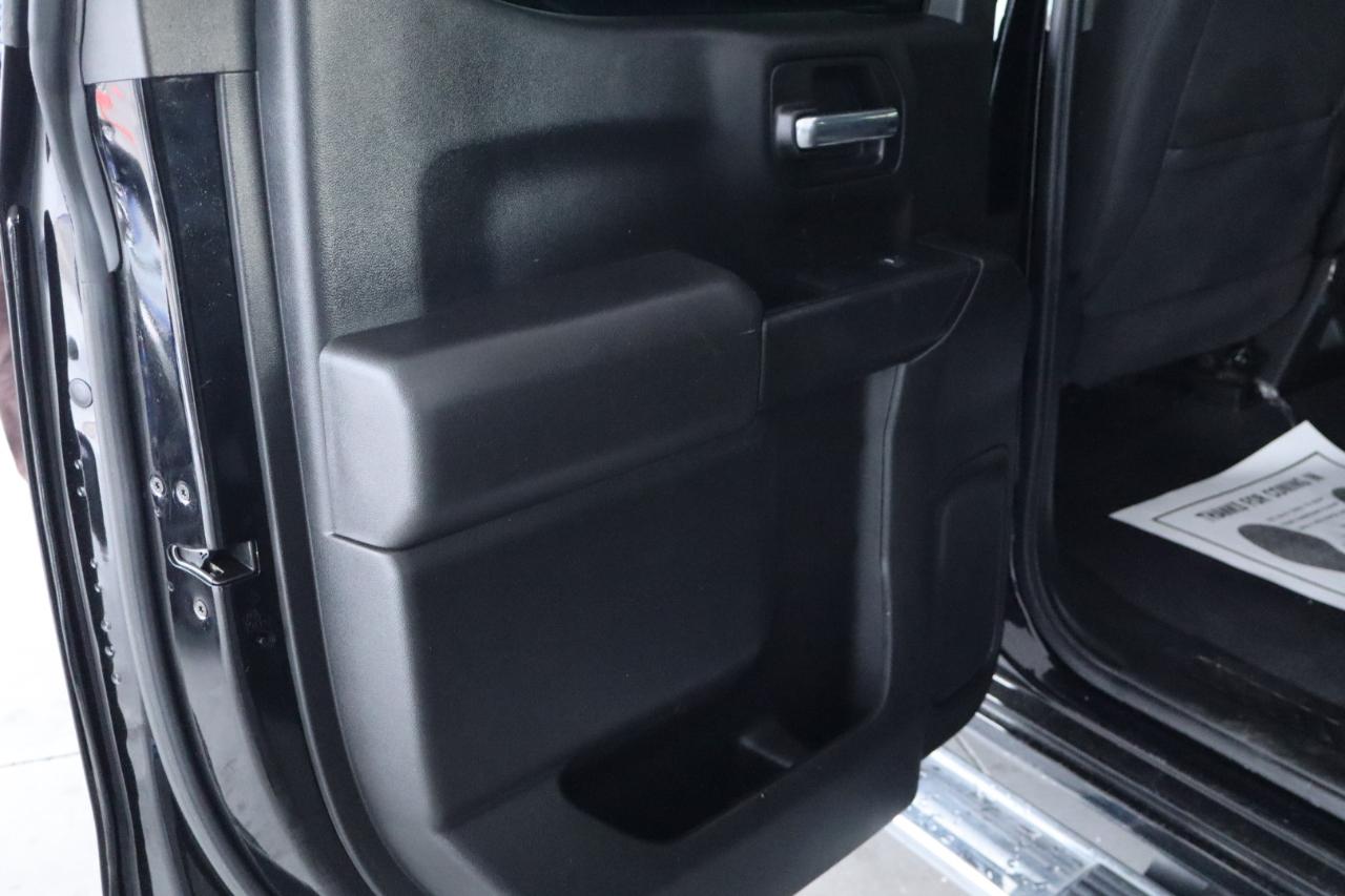Chevrolet Silverado 1500 2WD Crew Cab 147" LT 2021