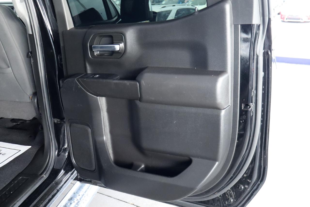 Chevrolet Silverado 1500 2WD Crew Cab 147" LT 2021