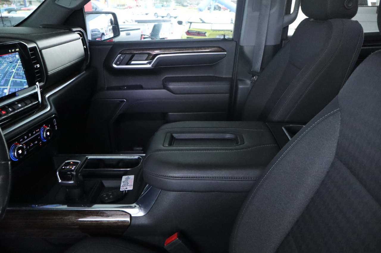 GMC Sierra 1500 4WD Crew Cab 147" Elevation w/3SB 2022