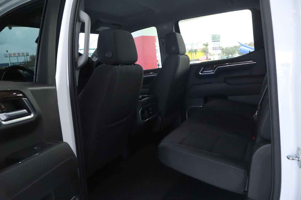 GMC Sierra 1500 4WD Crew Cab 147" Elevation w/3SB 2022