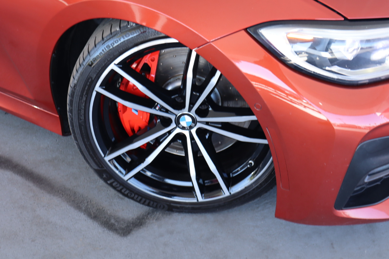 BMW 3 Series 330i xDrive Sedan North America 2020