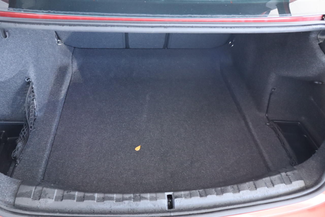 BMW 3 Series 330i xDrive Sedan North America 2020