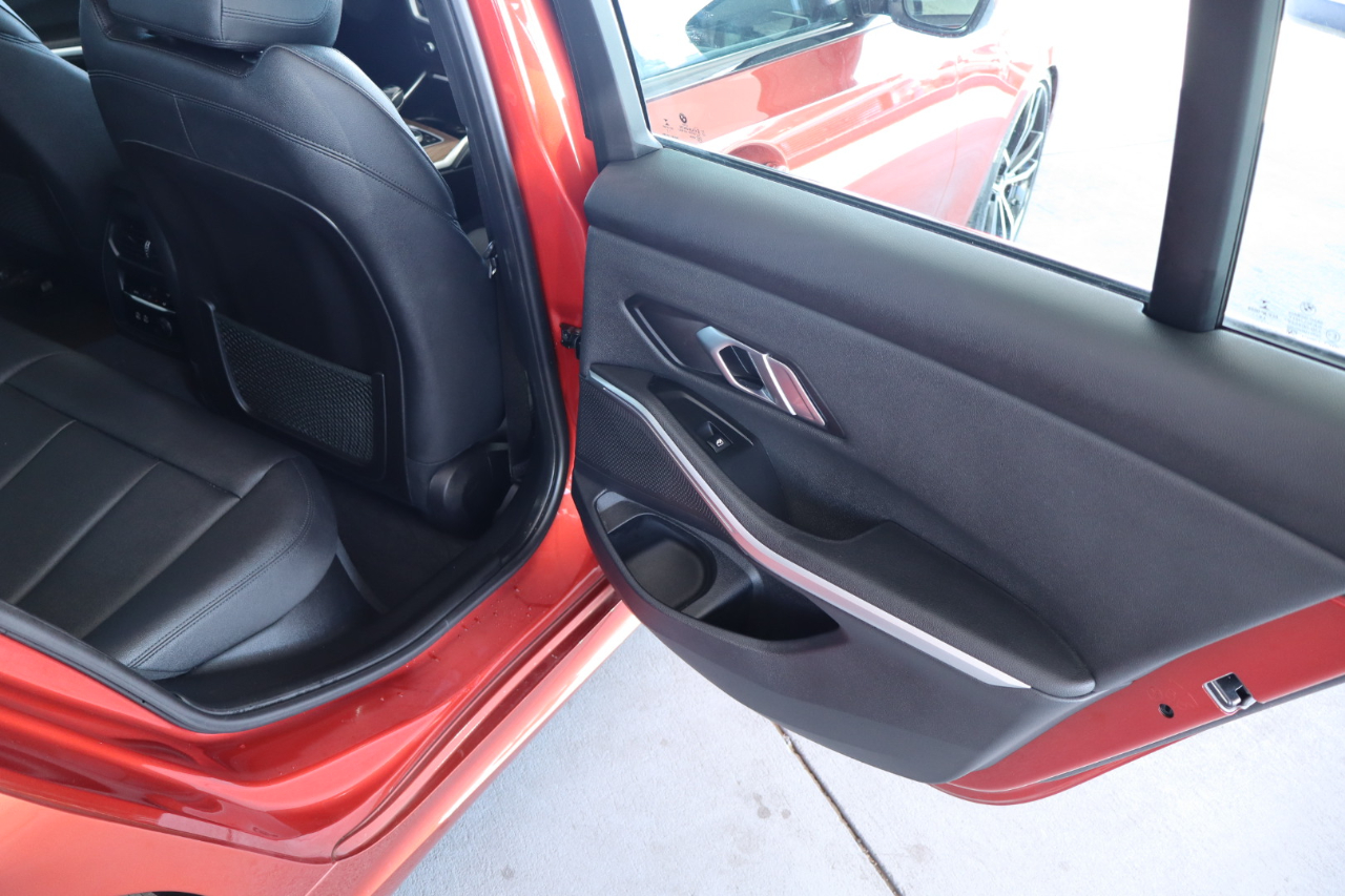 BMW 3 Series 330i xDrive Sedan North America 2020