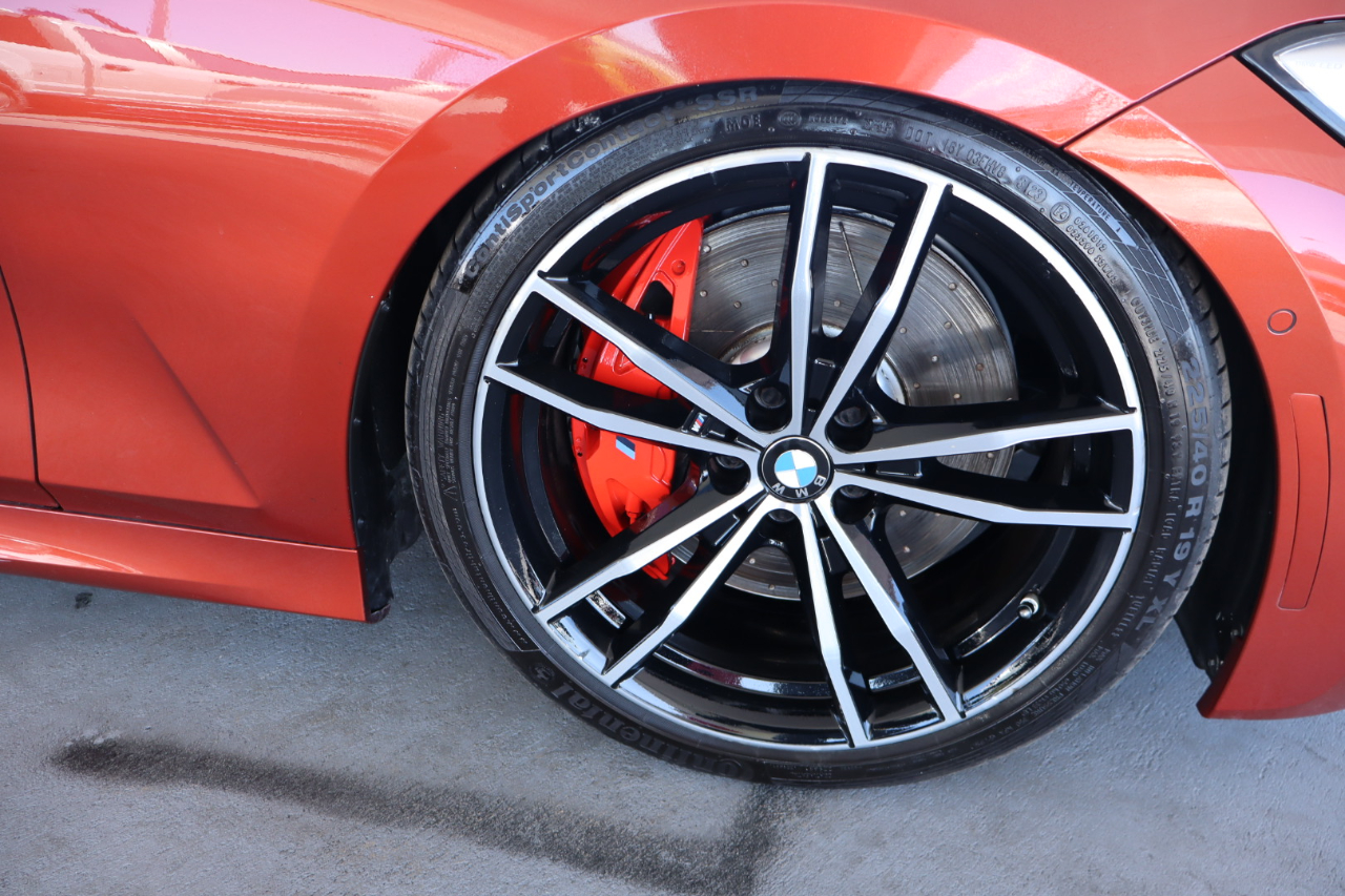 BMW 3 Series 330i xDrive Sedan North America 2020