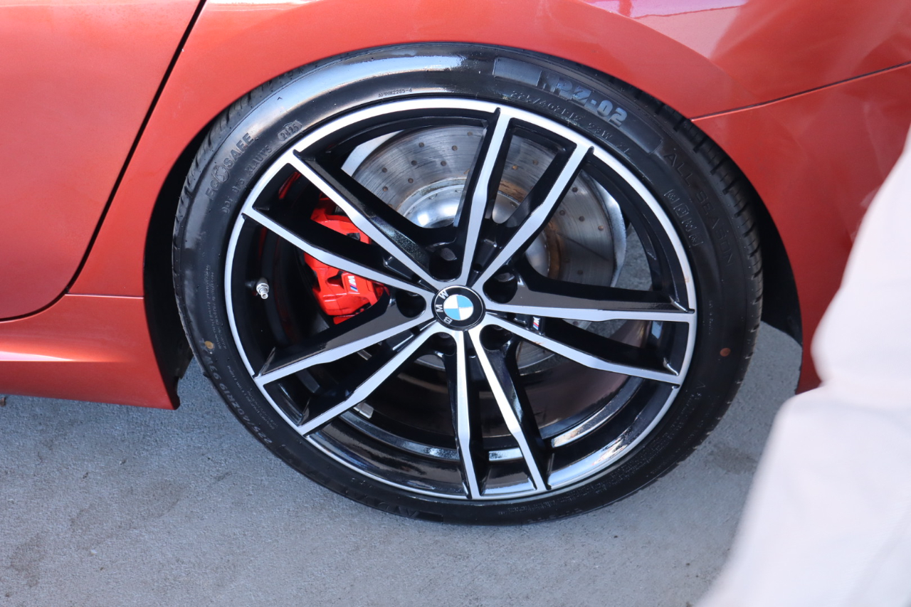 BMW 3 Series 330i xDrive Sedan North America 2020