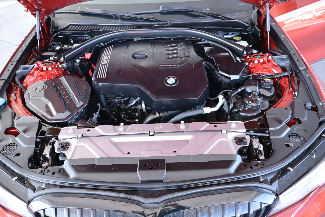 BMW 3 Series 330i xDrive Sedan North America 2020