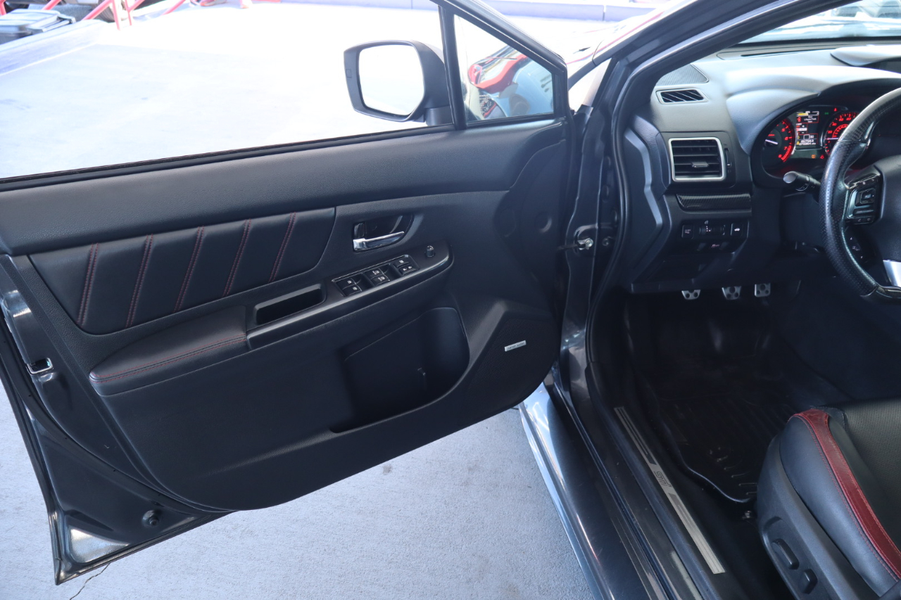 Subaru WRX STI Limited Manual w/Lip Spoiler 2017