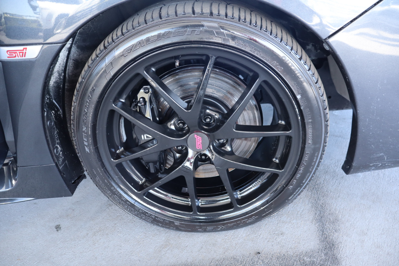 Subaru WRX STI Limited Manual w/Lip Spoiler 2017