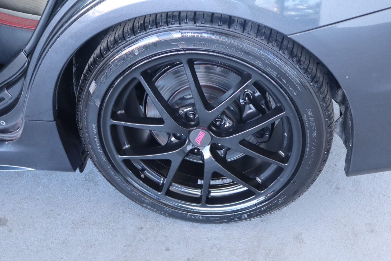 Subaru WRX STI Limited Manual w/Lip Spoiler 2017