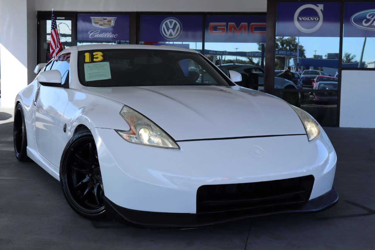 Nissan 370Z 2dr Cpe Manual NISMO 2013