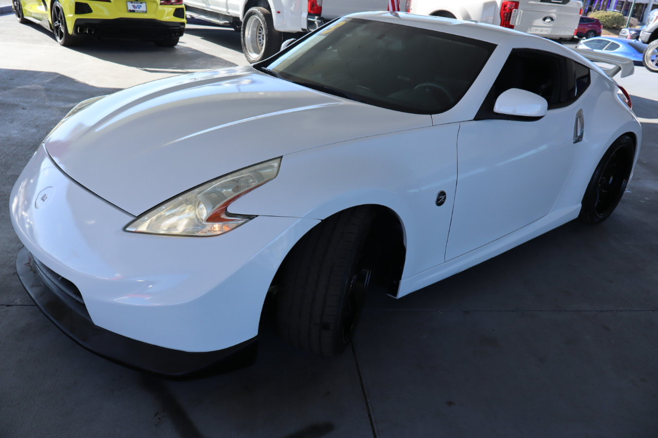 Nissan 370Z 2dr Cpe Manual NISMO 2013
