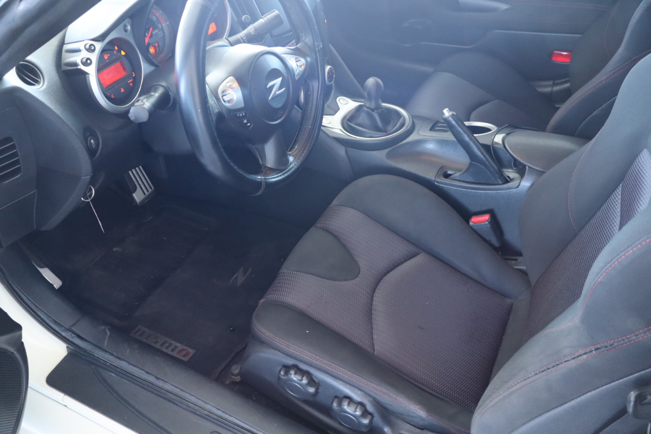 Nissan 370Z 2dr Cpe Manual NISMO 2013