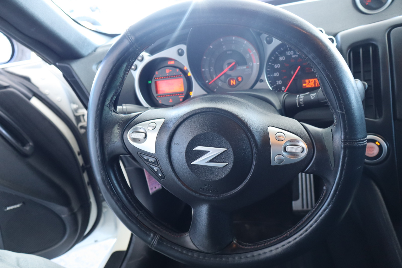 Nissan 370Z 2dr Cpe Manual NISMO 2013