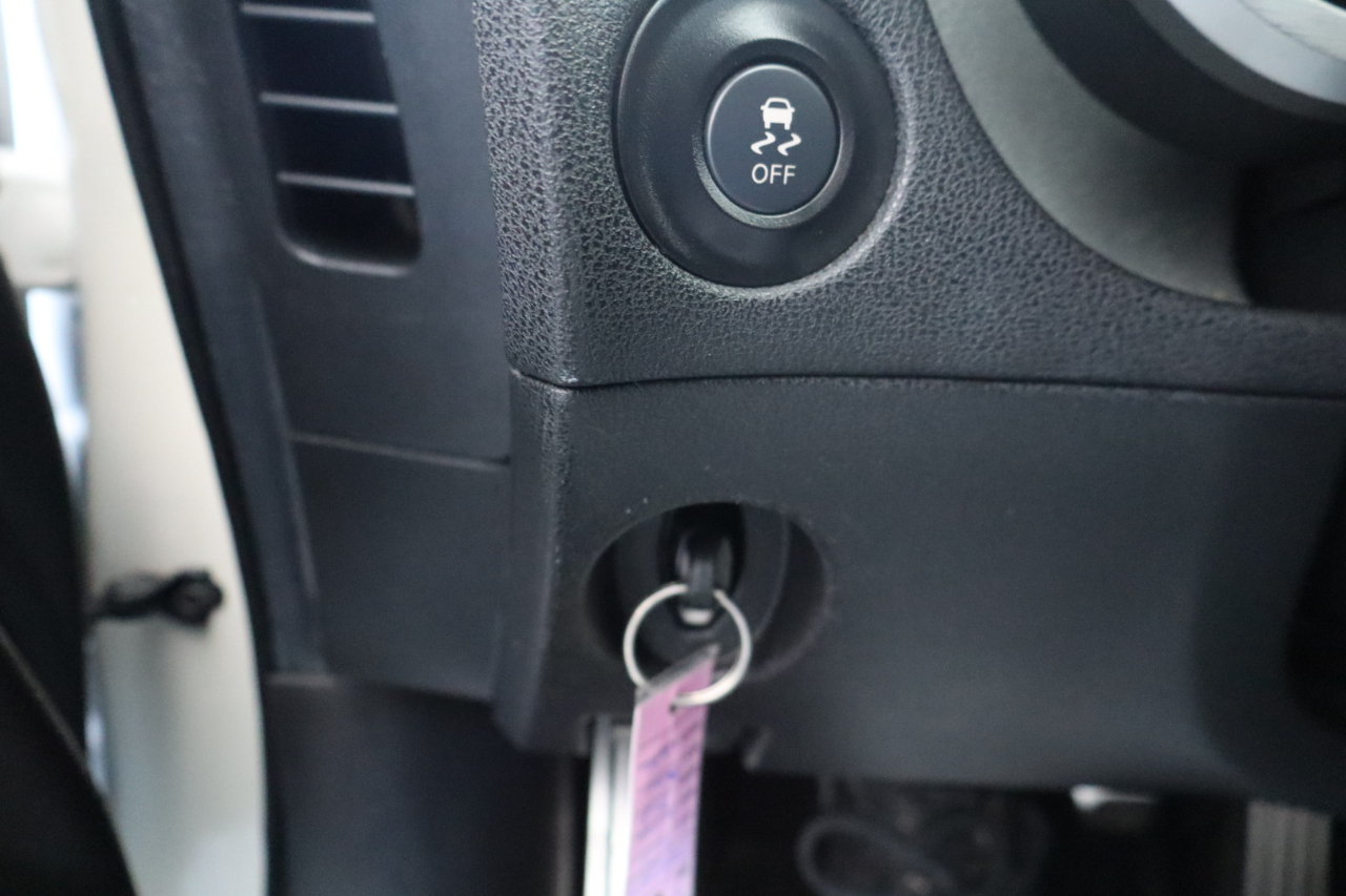 Nissan 370Z 2dr Cpe Manual NISMO 2013