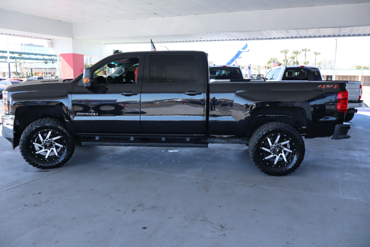 Chevrolet Silverado 2500HD 4WD Crew Cab 153.7" Work Truck 2018