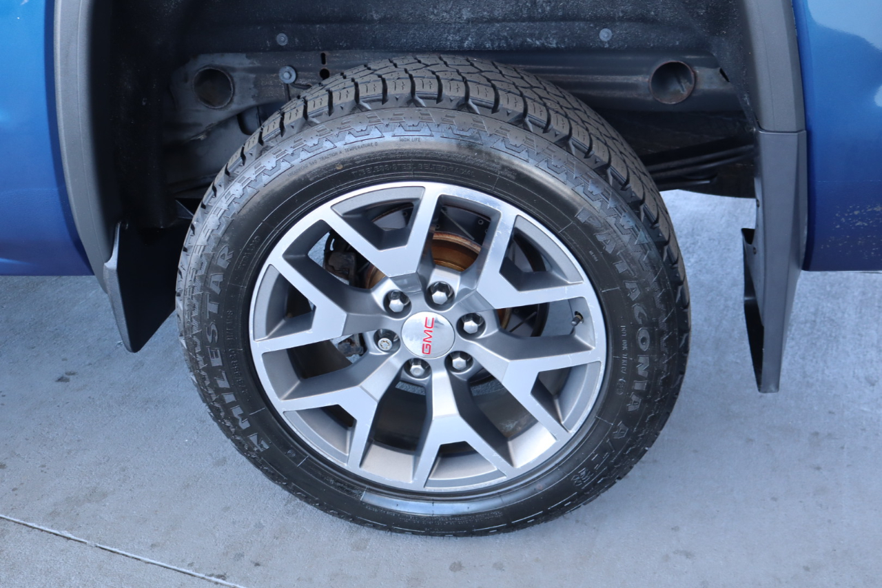 GMC Sierra 1500 4WD Crew Cab 143.5" SLT 2016