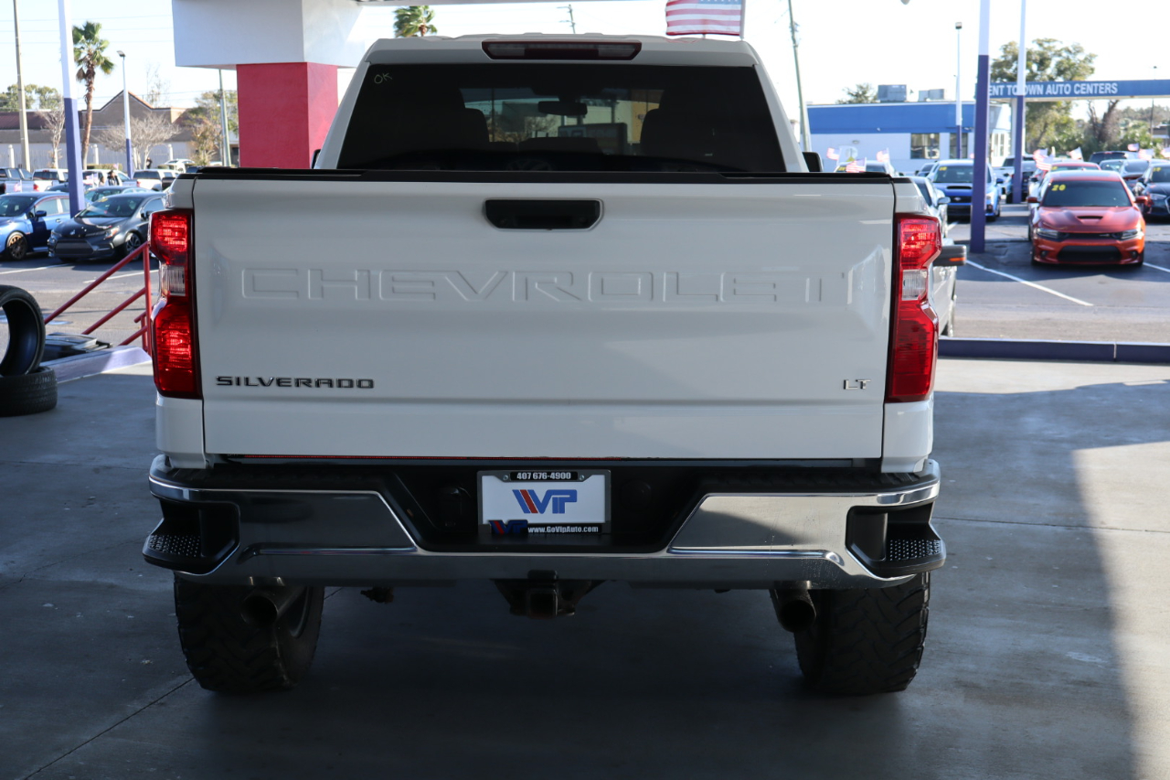 Chevrolet Silverado 1500 4WD Double Cab 147" LT 2020