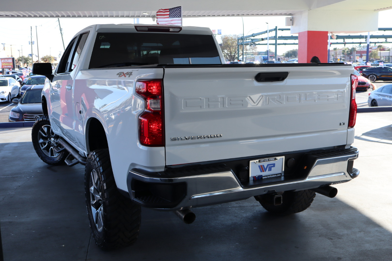 Chevrolet Silverado 1500 4WD Double Cab 147" LT 2020