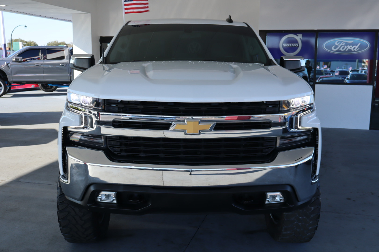 Chevrolet Silverado 1500 4WD Double Cab 147" LT 2020