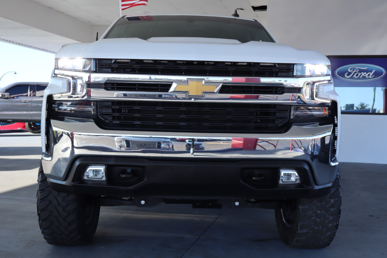Chevrolet Silverado 1500 4WD Double Cab 147" LT 2020