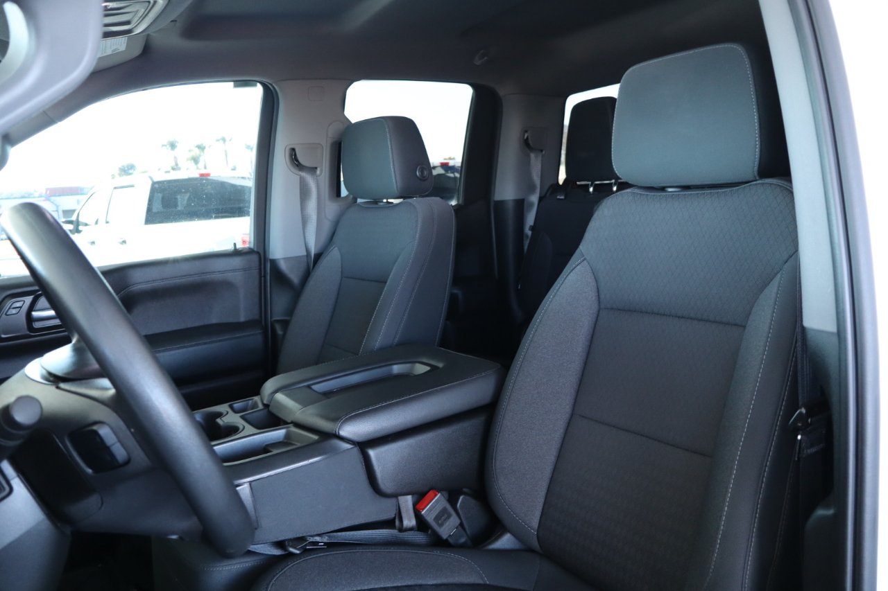 Chevrolet Silverado 1500 4WD Double Cab 147" LT 2020