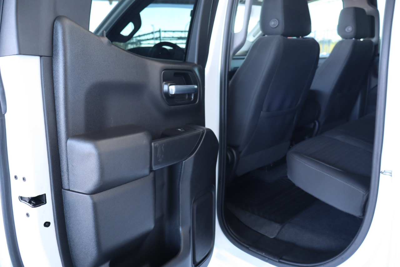 Chevrolet Silverado 1500 4WD Double Cab 147" LT 2020