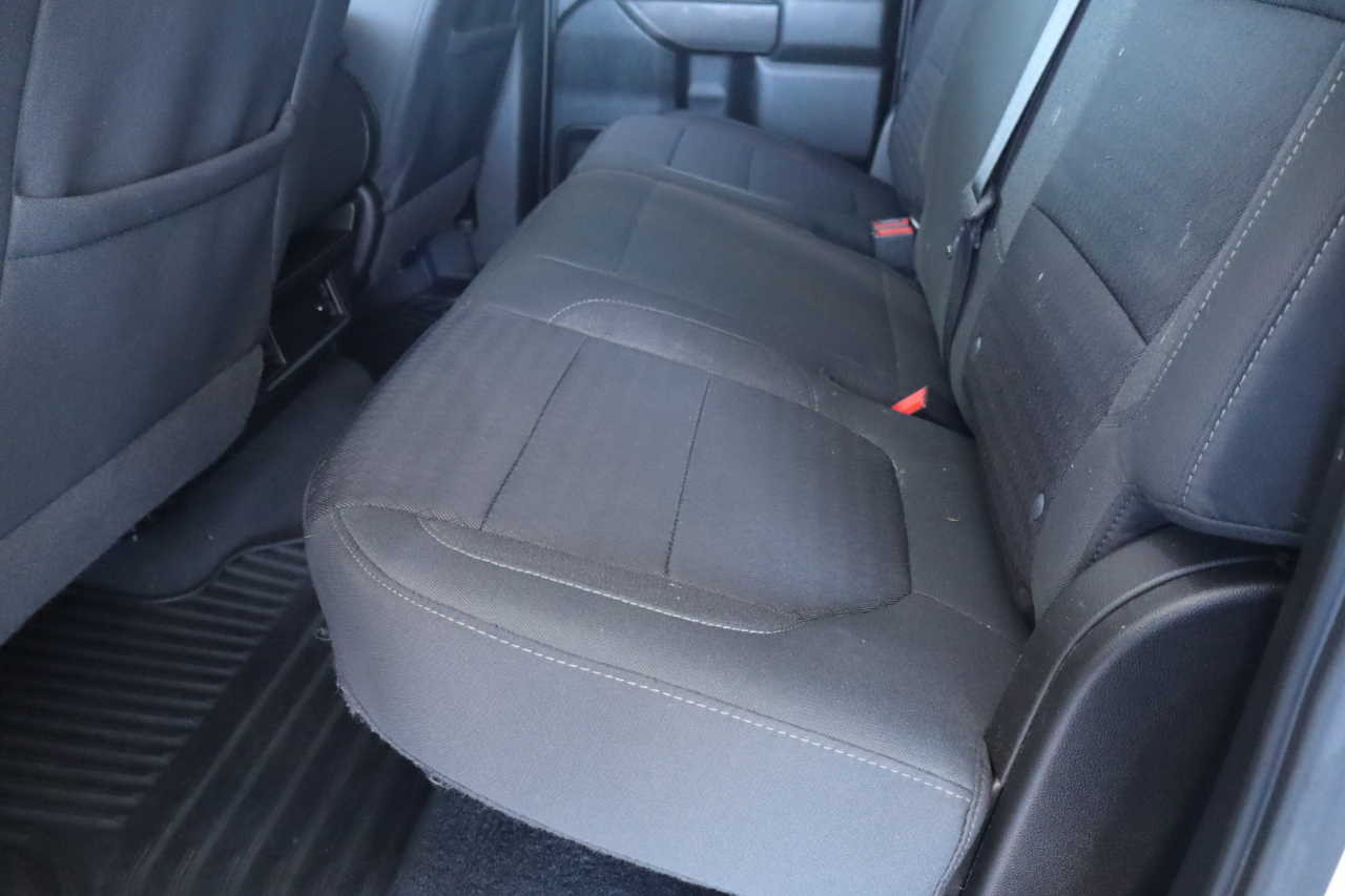 Chevrolet Silverado 1500 4WD Double Cab 147" LT 2020