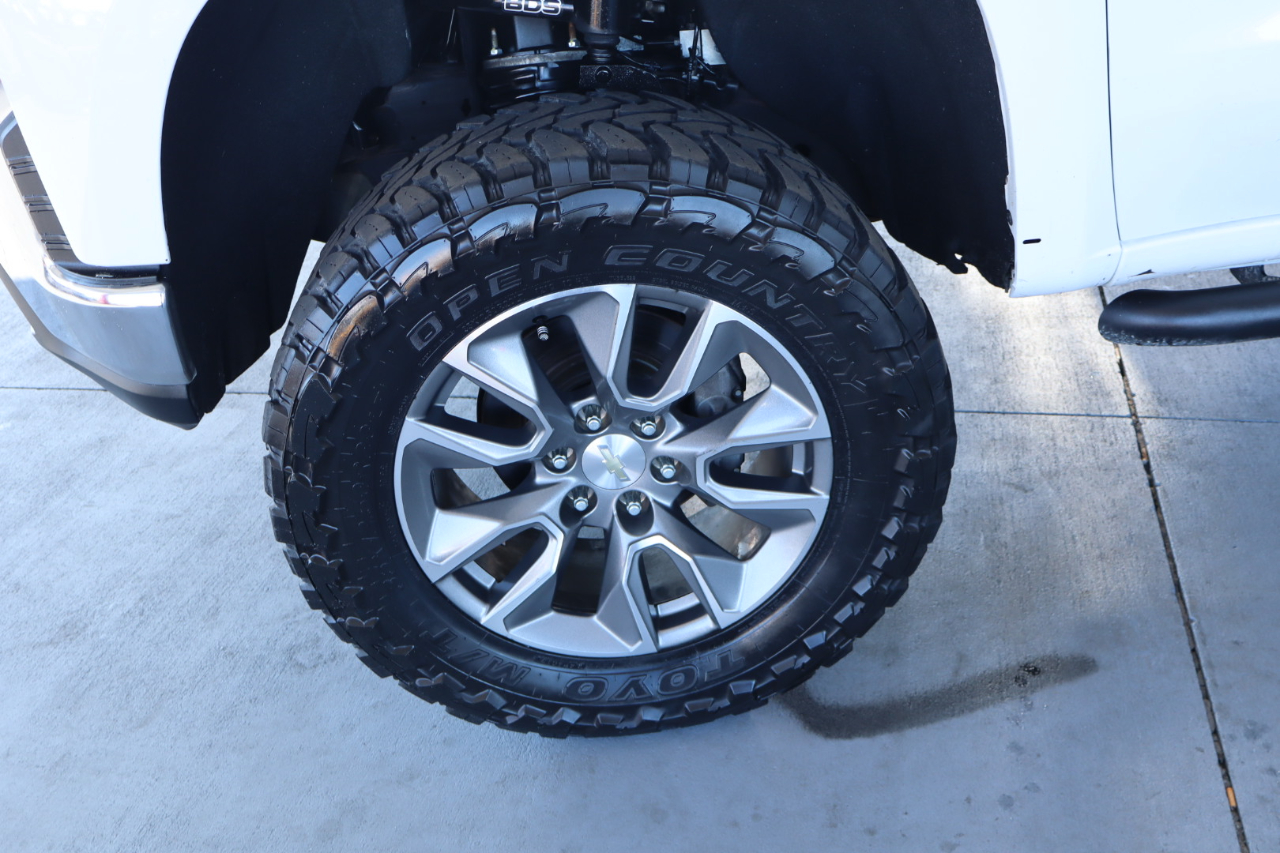 Chevrolet Silverado 1500 4WD Double Cab 147" LT 2020