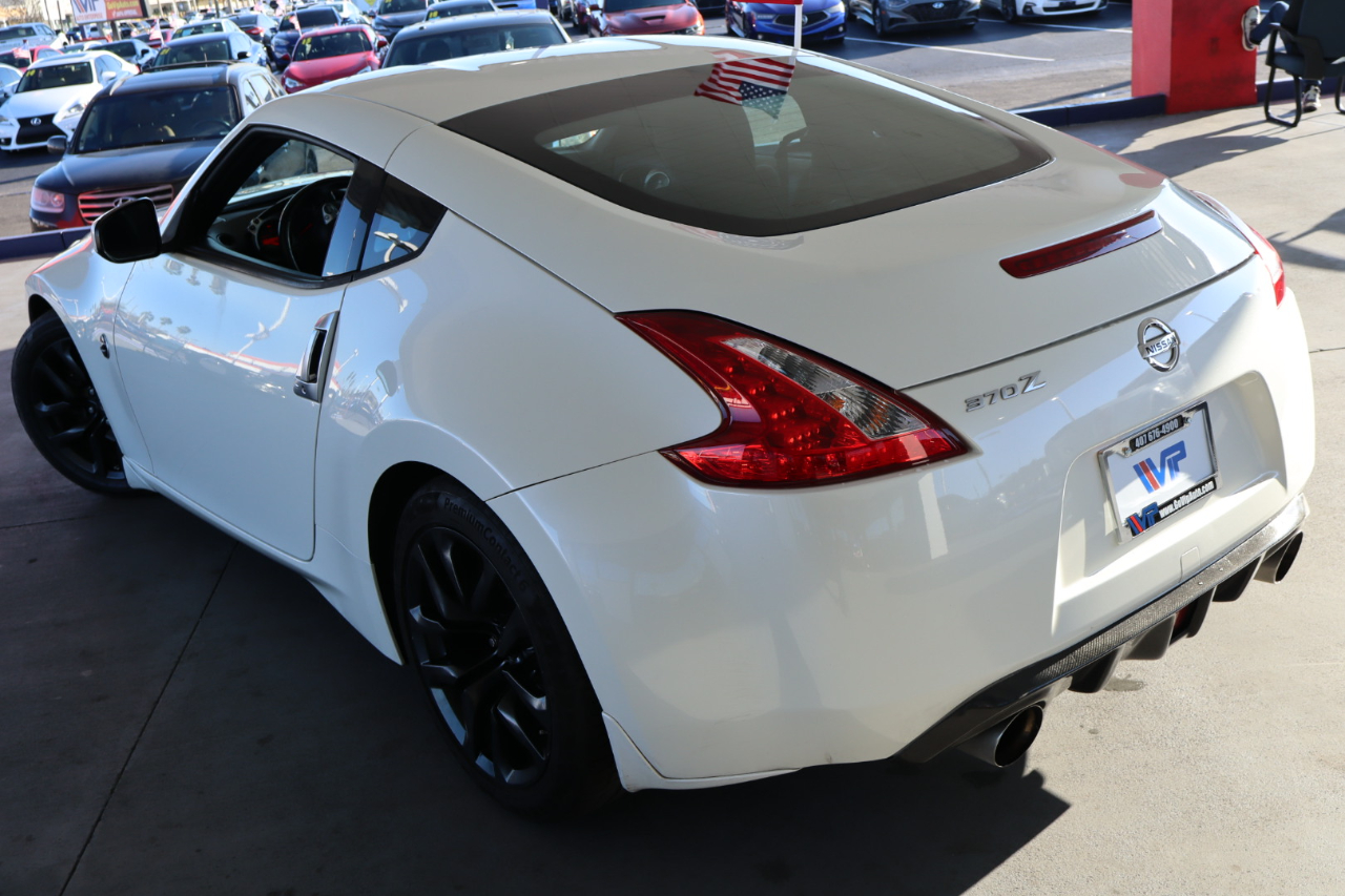 Nissan 370Z Coupe Manual 2017