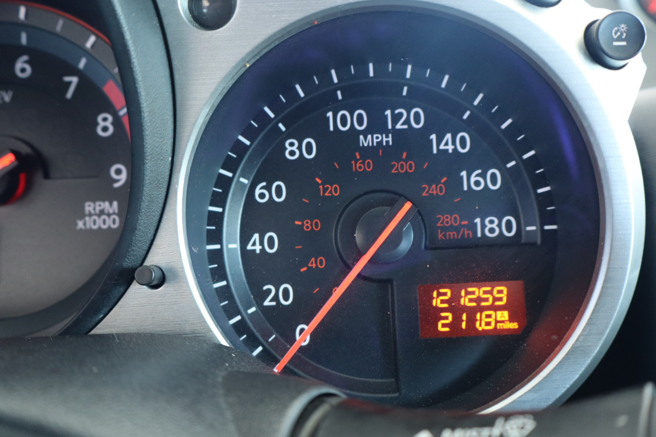 Nissan 370Z Coupe Manual 2017