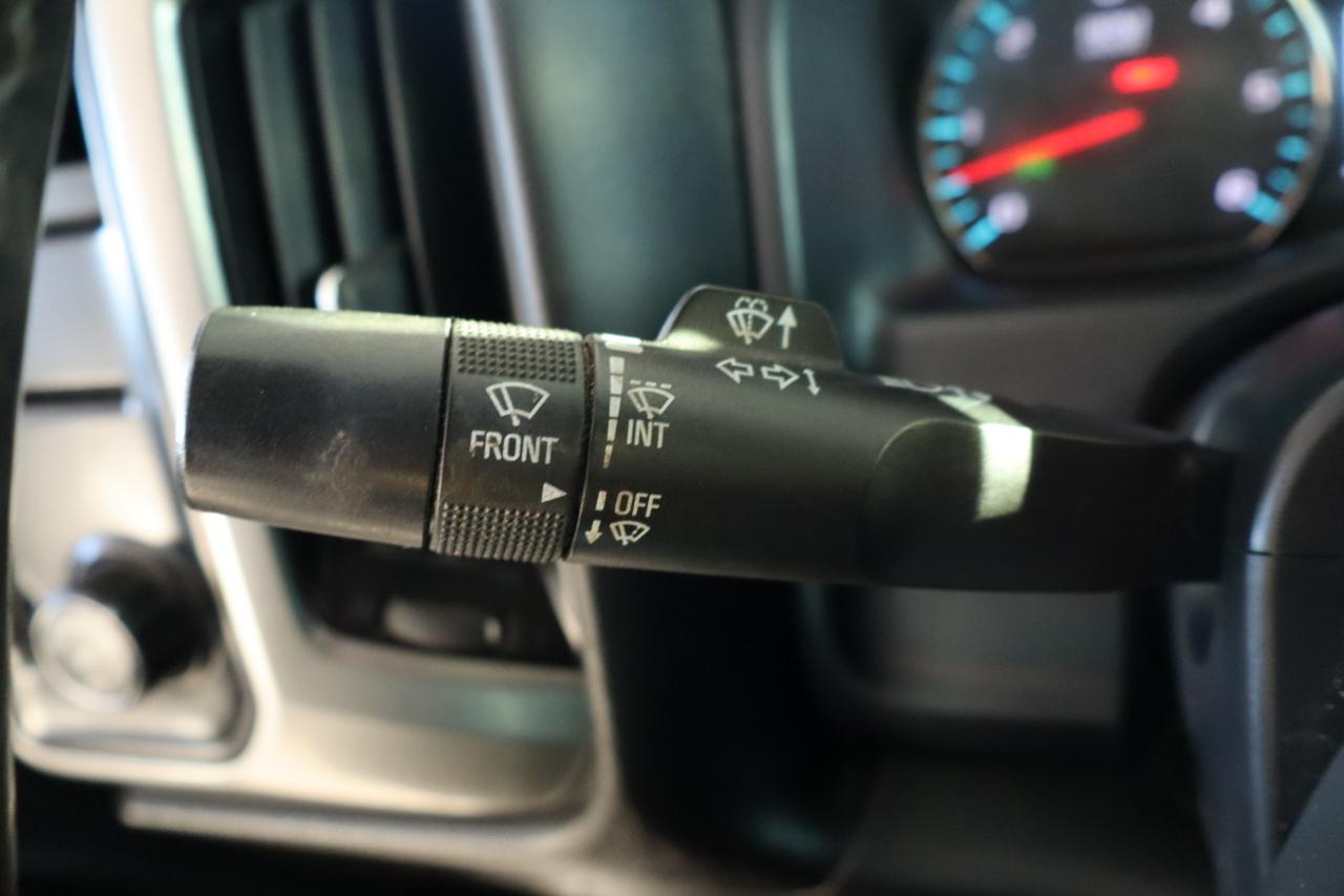 Chevrolet Silverado 1500 2WD Crew Cab 143.5" LT w/1LT 2016