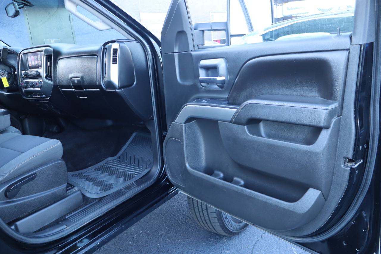 Chevrolet Silverado 1500 2WD Crew Cab 143.5" LT w/1LT 2016