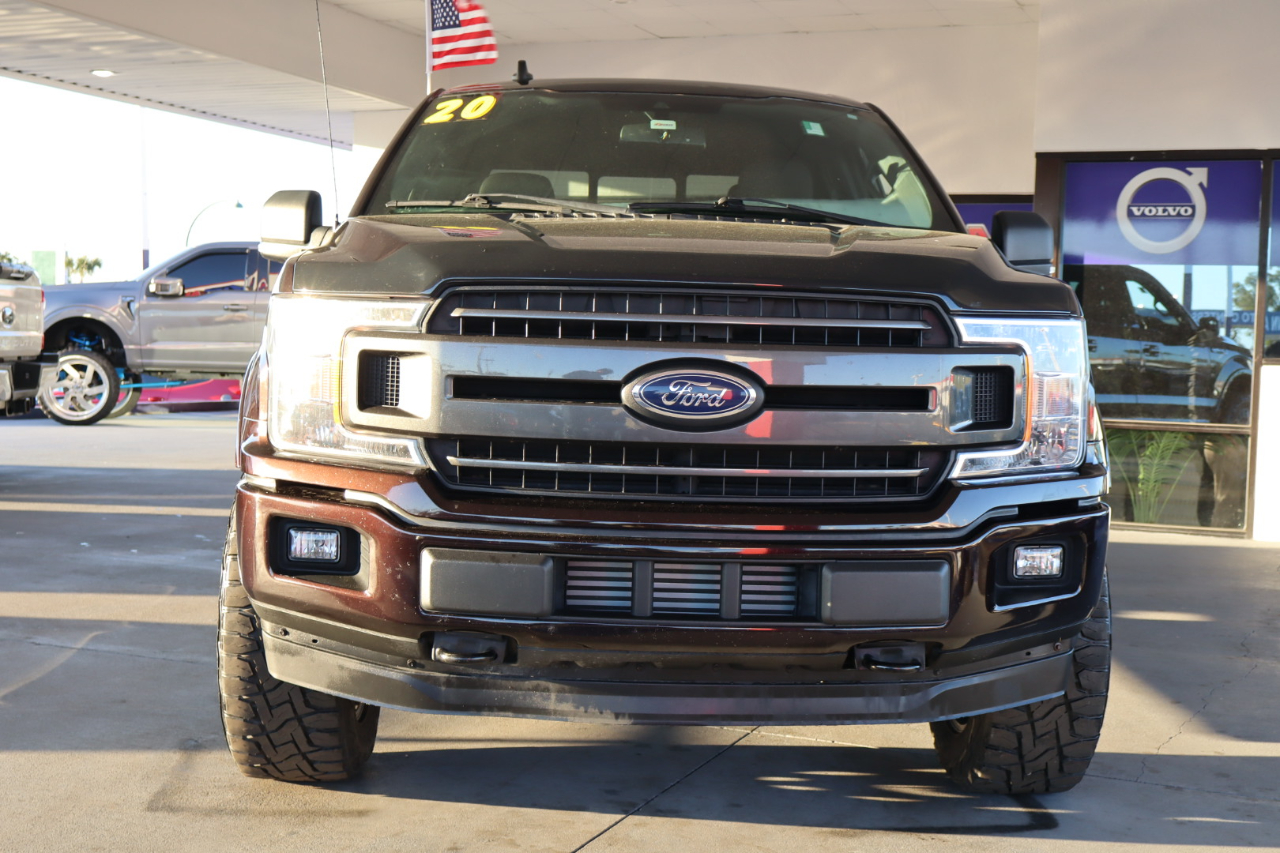 Ford F-150 4WD SuperCab 145" XLT 2020