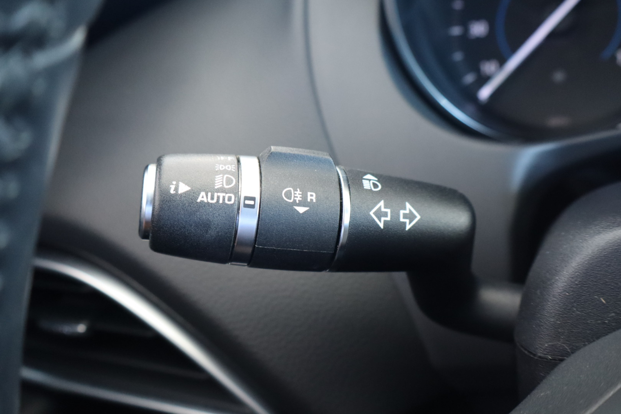 Jaguar XE 25t RWD 2017