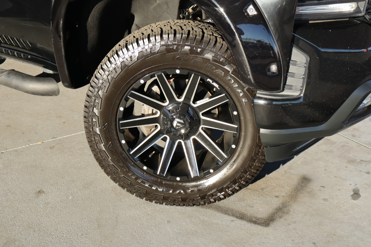 Chevrolet Silverado 1500 4WD Crew Cab 147" RST 2020