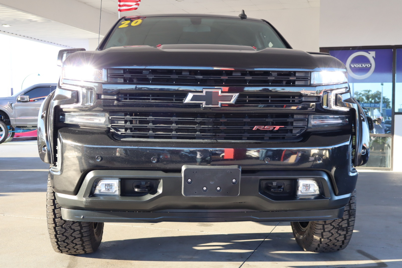 Chevrolet Silverado 1500 4WD Crew Cab 147" RST 2020