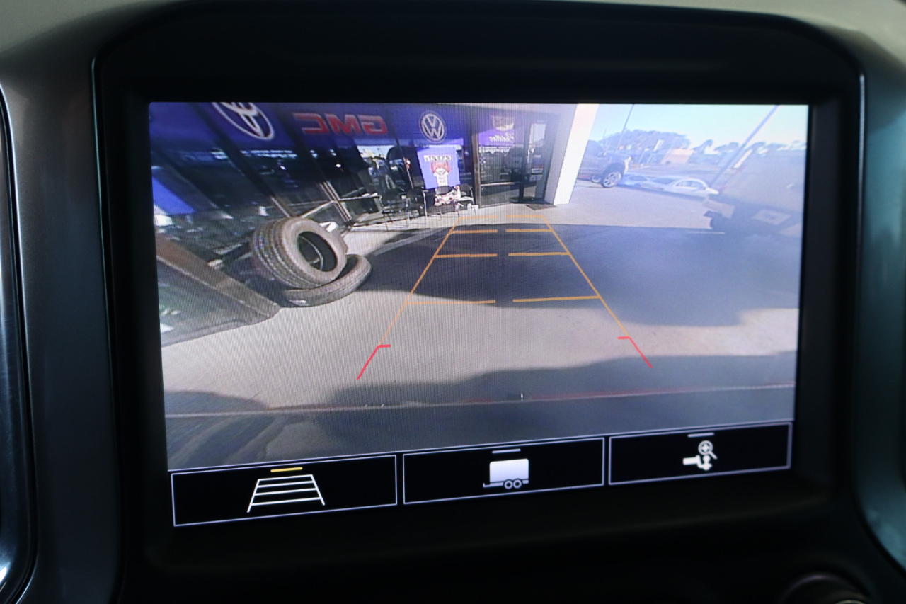 Chevrolet Silverado 1500 4WD Crew Cab 147" RST 2020